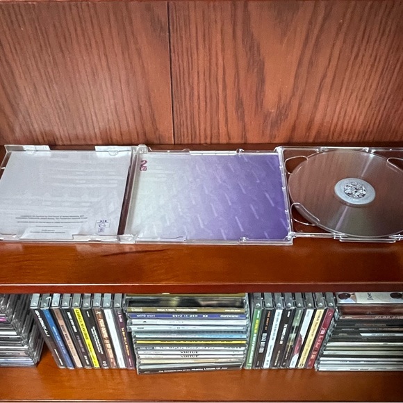 EUC WOW CD “2003” 30 of the years top gospel, singers and songs‼️Only ONE Disc‼️ - Picture 6 of 8